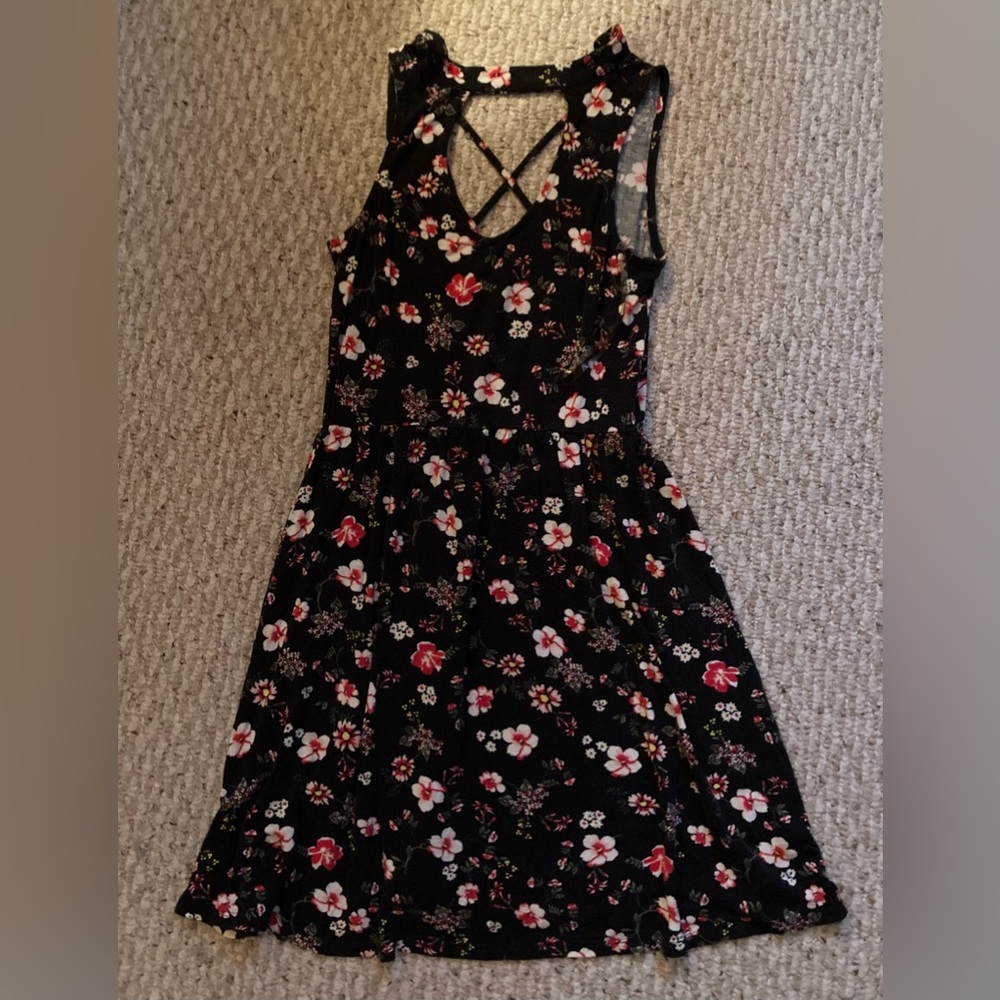 No Boundaries Black Multi-Color Floral Dress - Picture 2 of 7